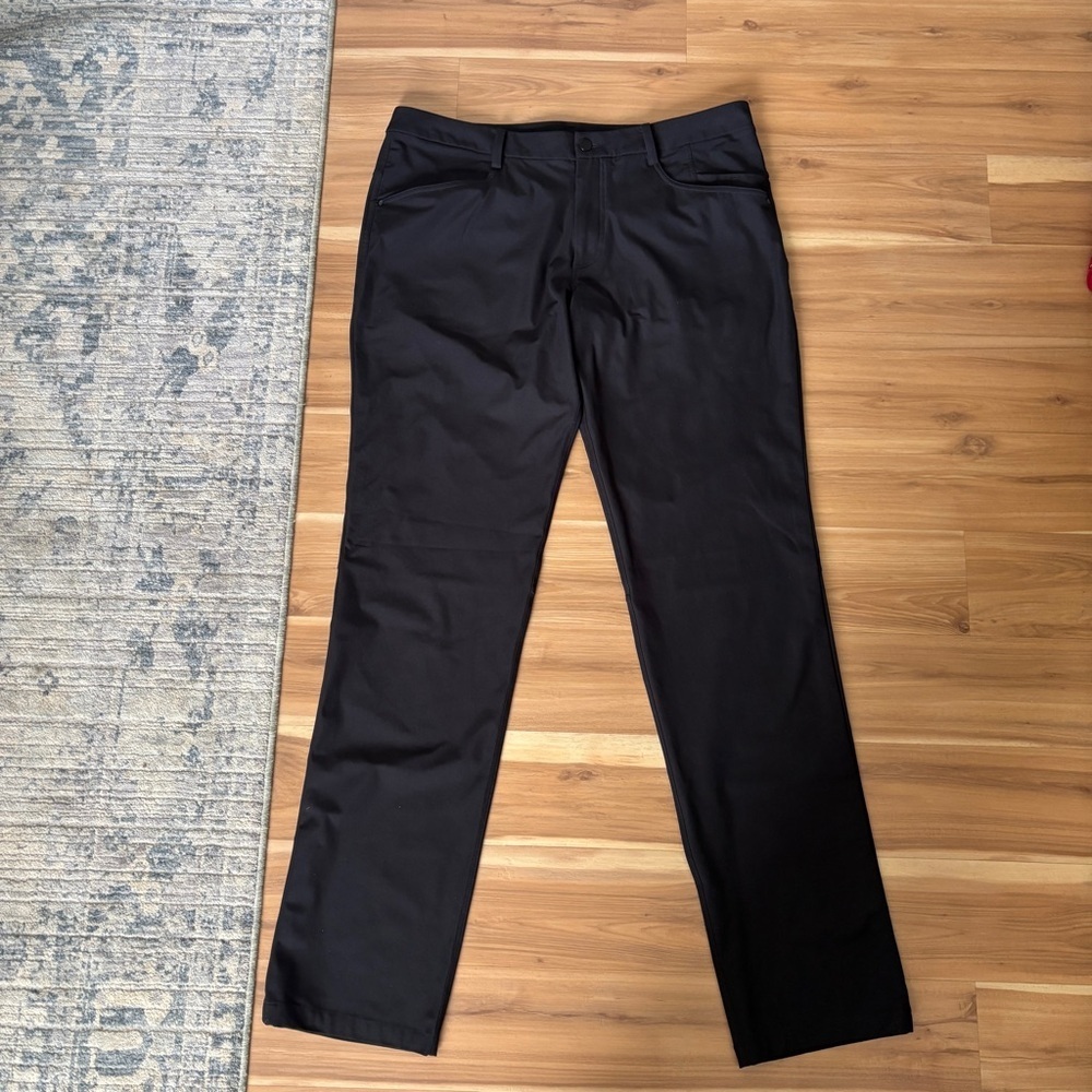 Lululemon ABC Men's Black Dress Pants Sz 38